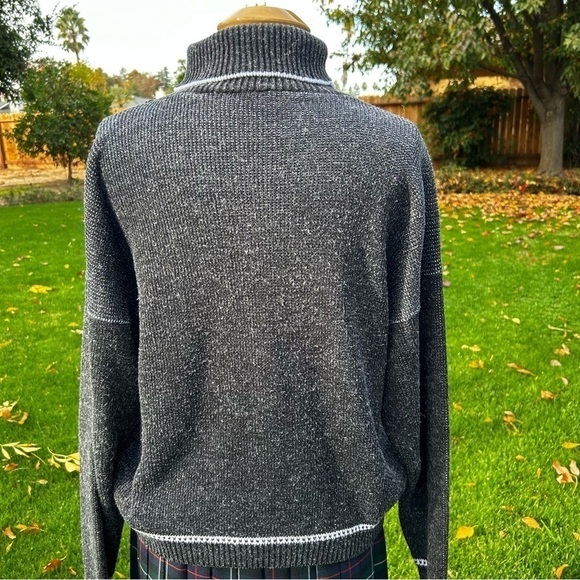 Vintage Keren Grey /White Angora Blend Sweater Size Medium Made in USA - Picture 8 of 10